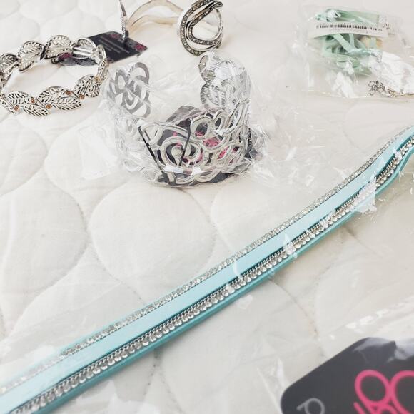 Paparazzi Jewelry Lot of 9 Bracelets Women's Beauty Designer Silver / Gold NEW - Picture 6 of 8